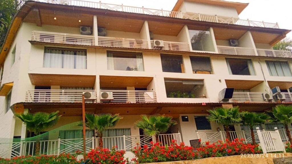 %Resort In Lansdowne% %7 hills 9911125253% %best resort in lansdowne%
